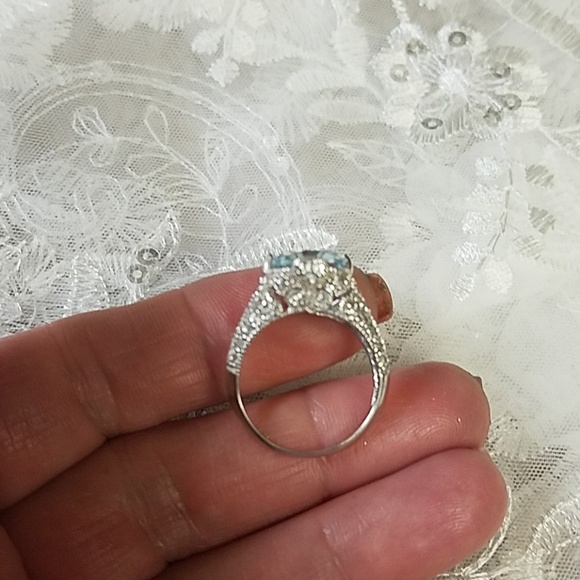 Blue Topaz Sterling Ring - Picture 6 of 8